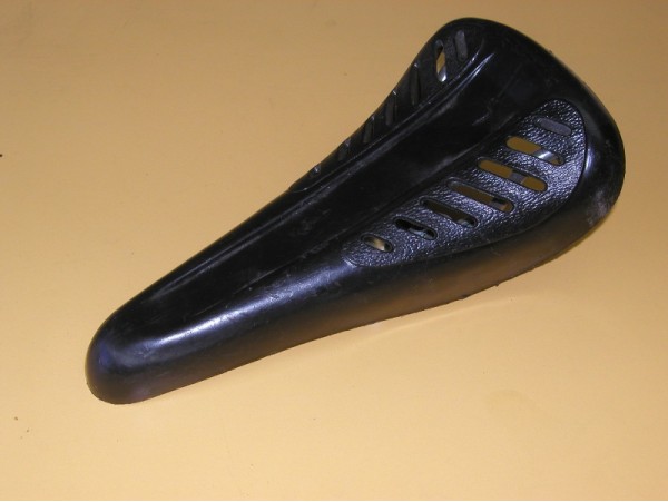 Asiento Cross Plastico Rod.14 Negro         NR