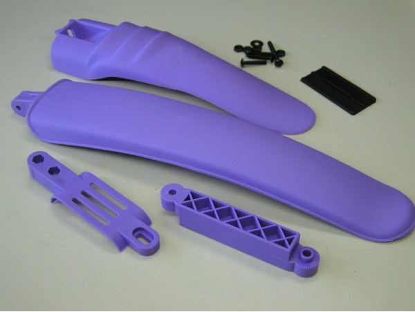 guardabarro plast play. maxum color     *<